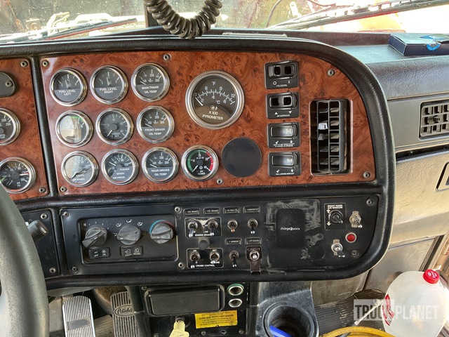 Peterbilt 379 Prime Movers