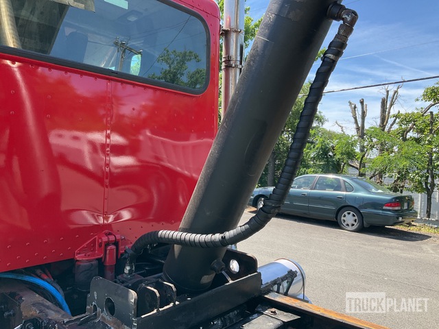 Peterbilt 379 Prime Movers