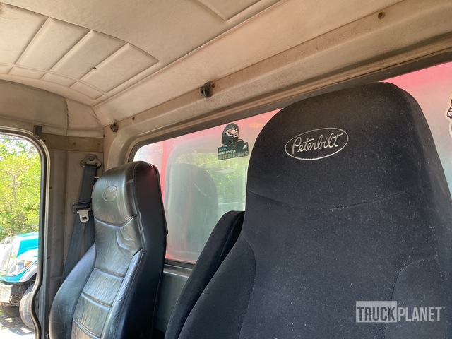 Peterbilt 379 Prime Movers