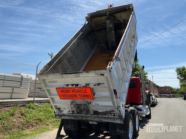 Peterbilt 379 Prime Movers