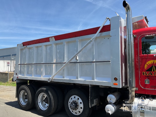 Peterbilt 379 Prime Movers