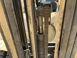 Hydraulics with Mast Lift Cylinders