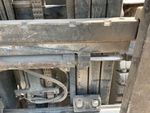 Hydraulics with Side Shift Cylinder