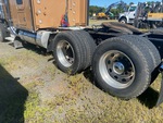 4 Underbody - Truck with 