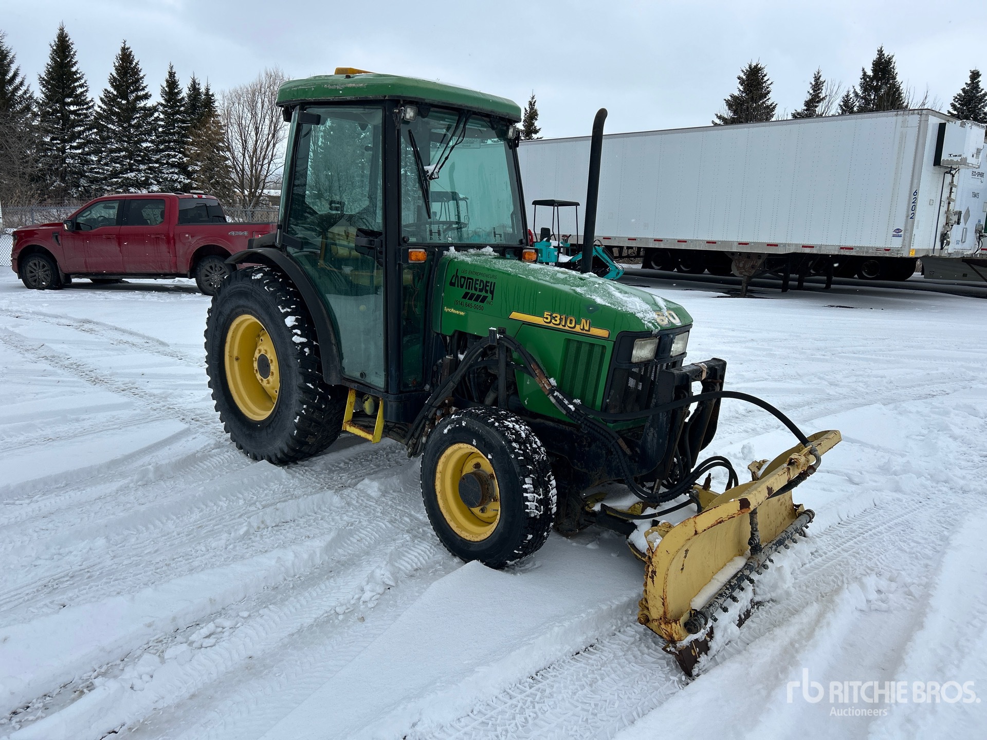 General Appearance with Picture, Right Front Corner