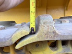 Undercarriage with Left Grouser Height