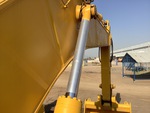 Hydraulics with Ausleger Hubzylinder