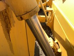 Hydraulics with Blade Lift Cylinders