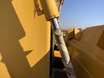 Hydraulics with Blade Lift Cylinders