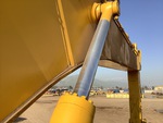 Hydraulics with Ausleger Hubzylinder