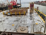 Hull with Floor Supports