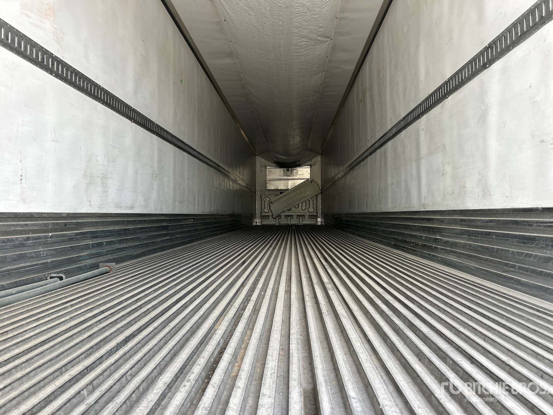 2014 Utility 53 FT X 102 IN T/A