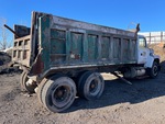 Picture, Right Rear Corner
