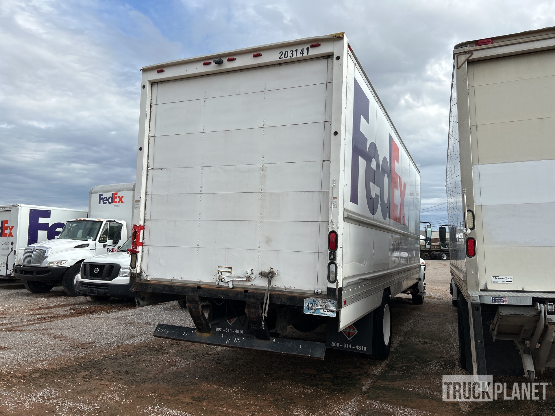 General Appearance with Imagen: esquina trasera derecha