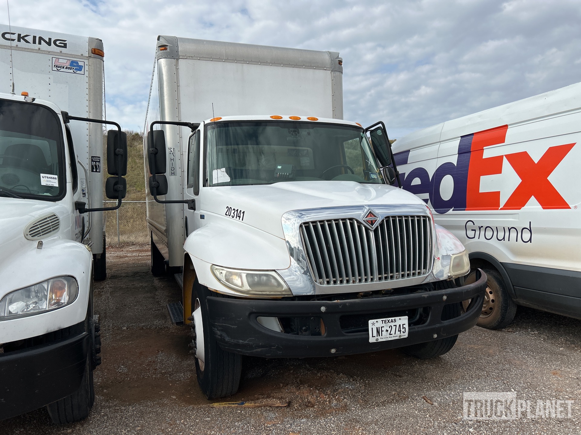 General Appearance with Imagen: esquina delantera derecha