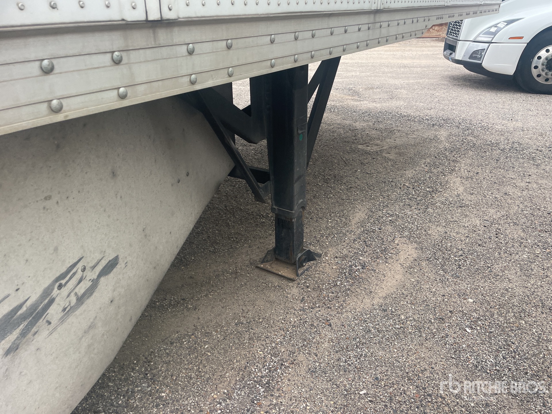 2022 Atro 53 ft x 102 in T/A