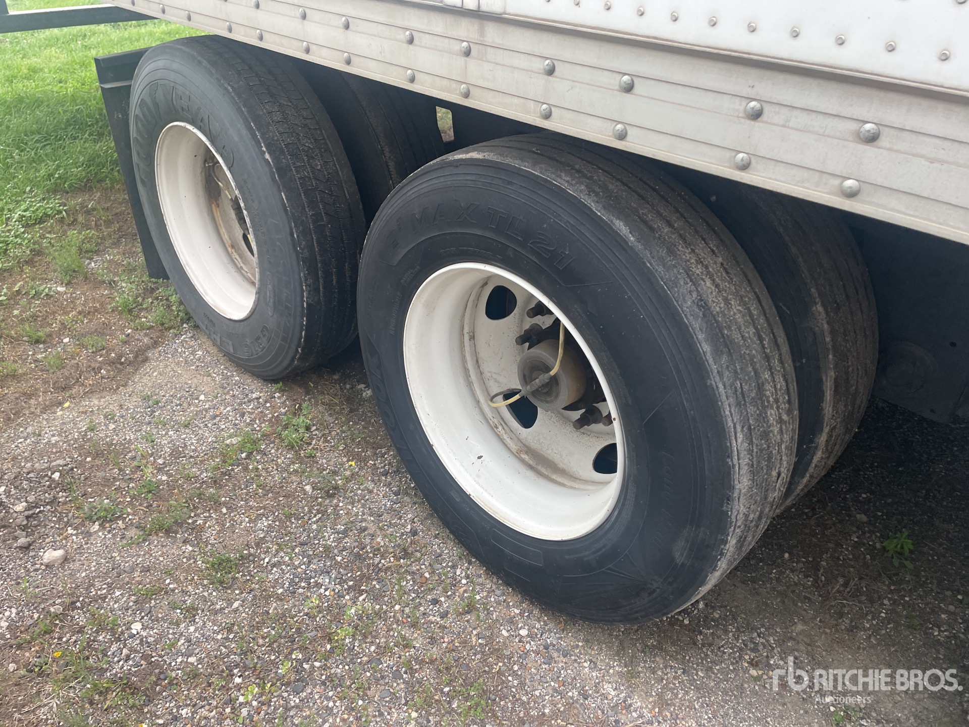 2022 Atro 53 ft x 102 in T/A