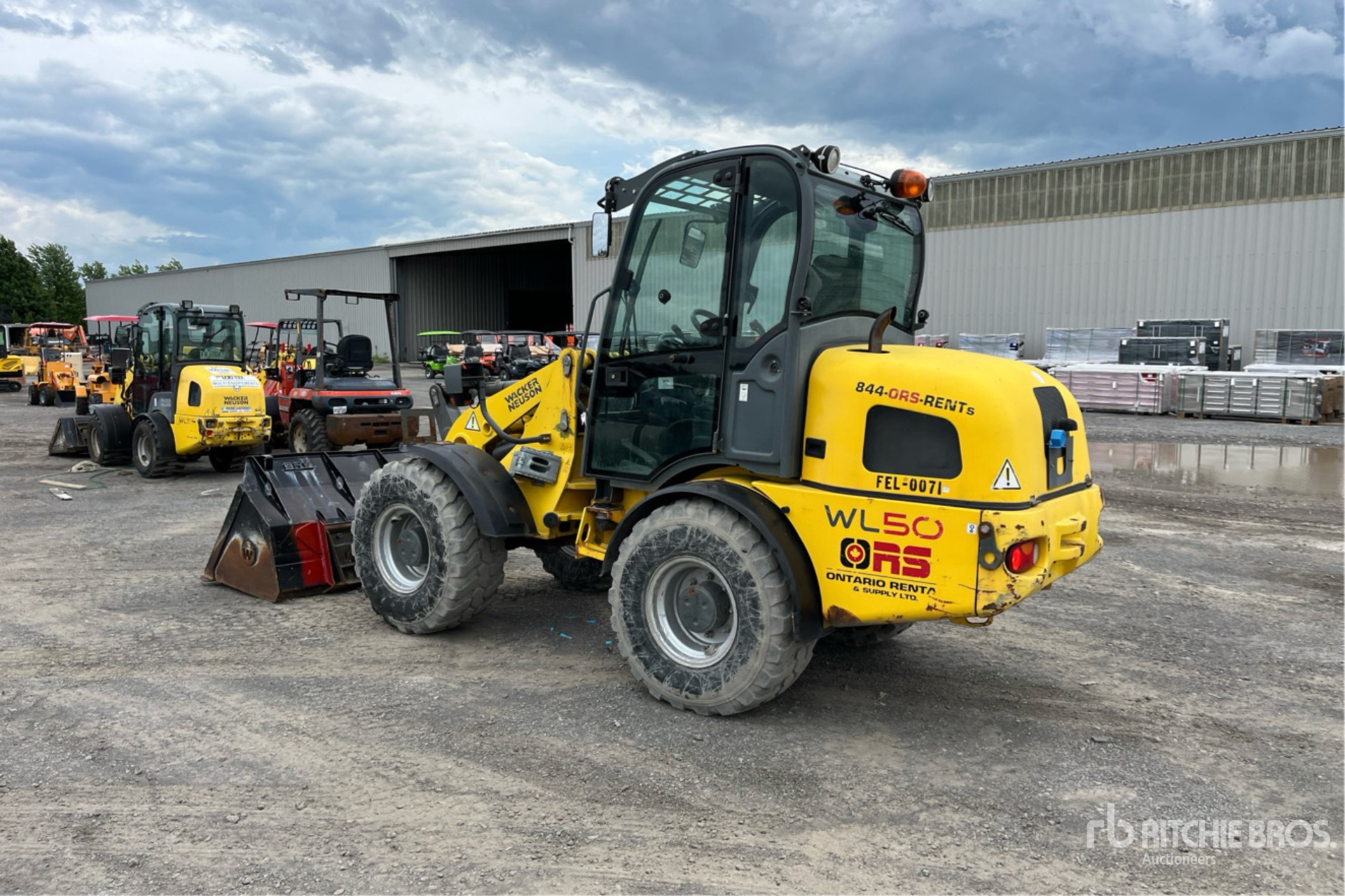 General Appearance with Picture, Left Rear Corner