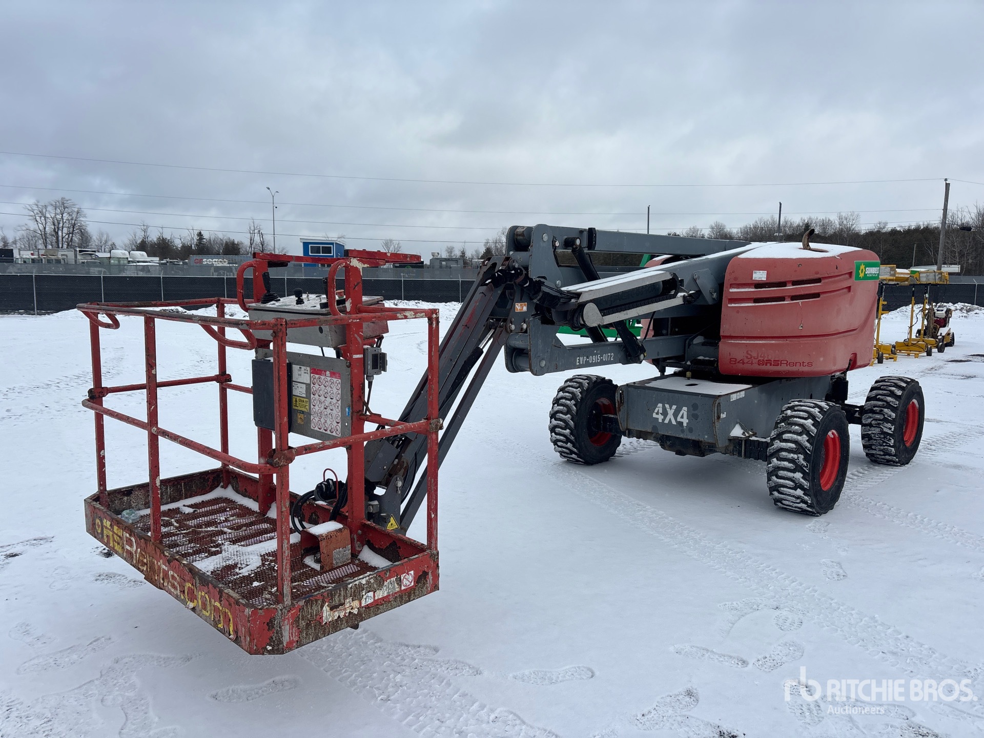 General Appearance with Picture, Left Front Corner