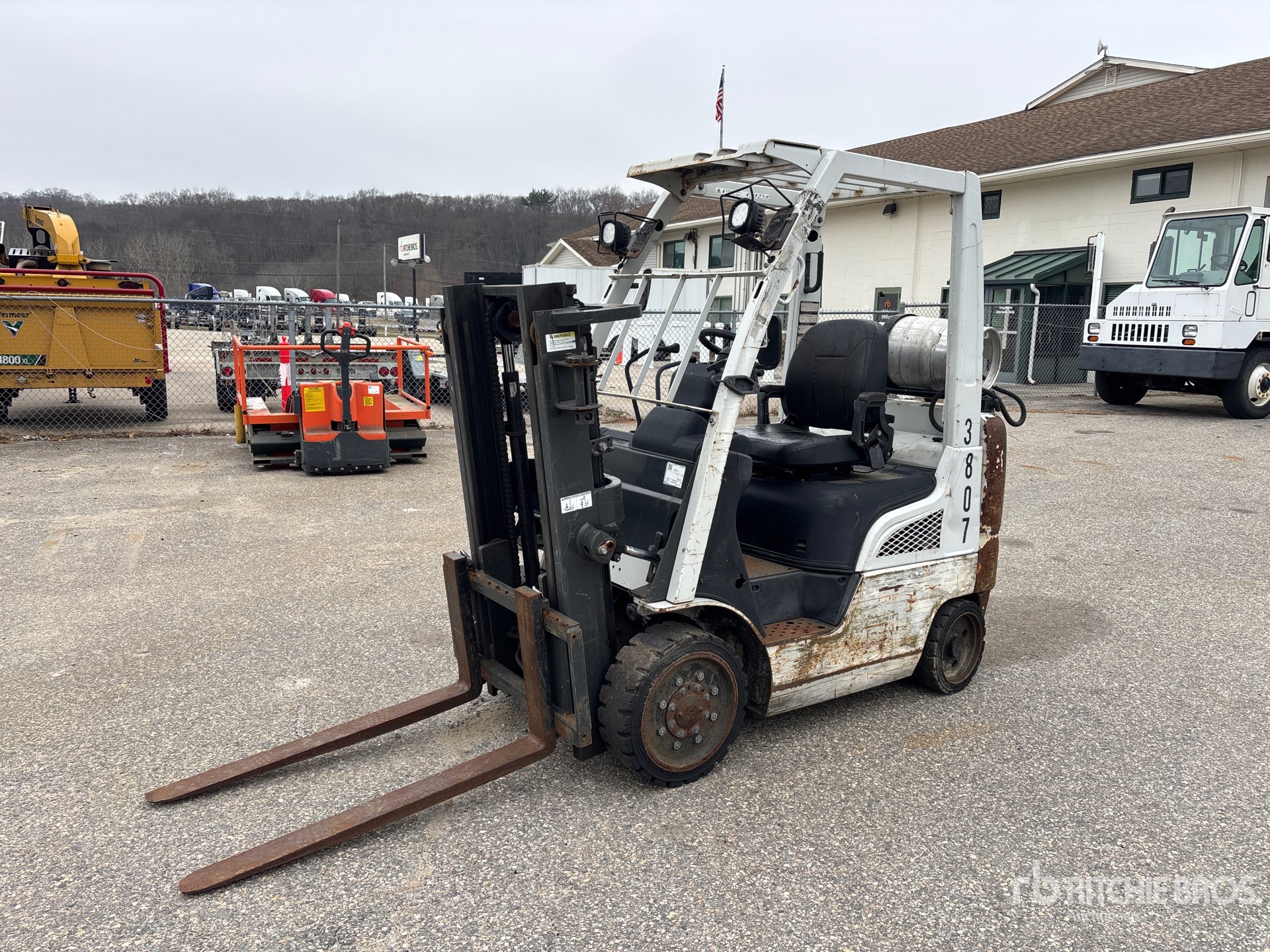 General Appearance with Picture, Left Front Corner