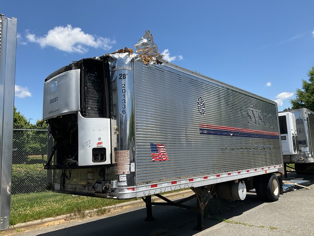 2009 Great Dane CMT-2912-12228 28 ft x 102 in S/A Pup Refrigerated Trailer 2009 Great Dane CMT-2912-12228 28 ft x 102 in S/A Pup Refrigerated Trailer