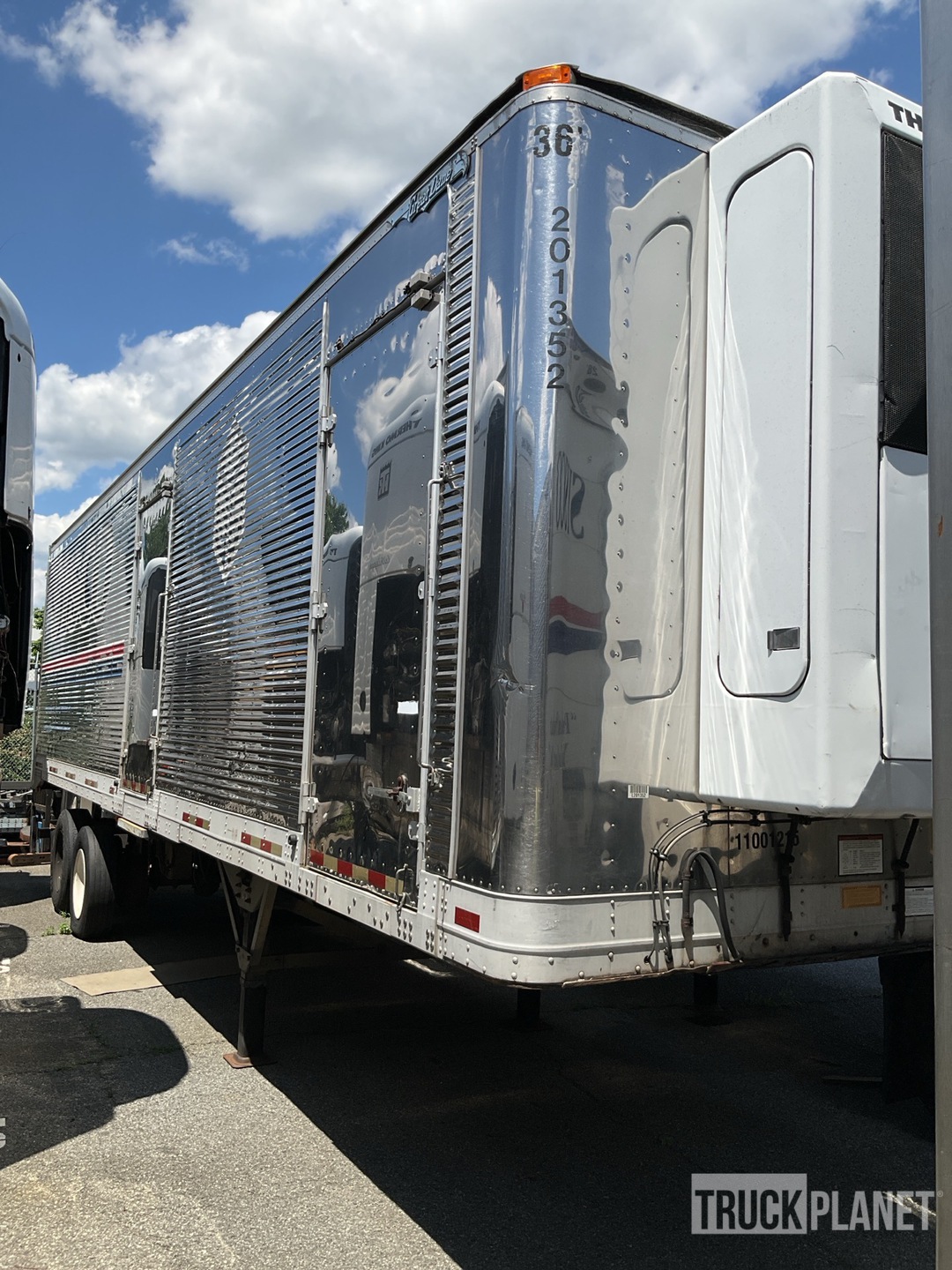 2001 Great Dane 8001TZ-1BA 36 36 ft x 102 in T/A Multi-Temp