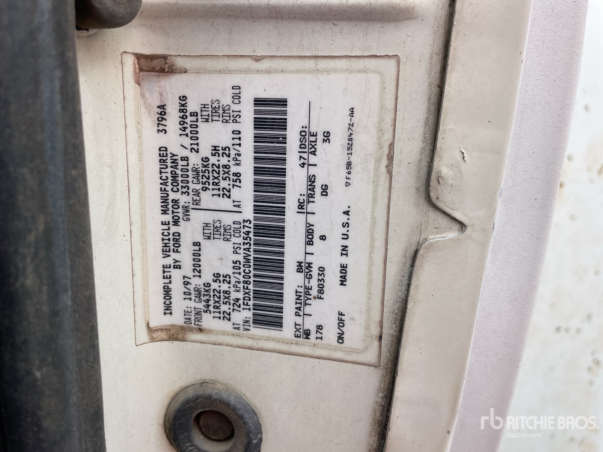 General Appearance with Serial Number / VIN