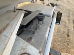 Hydraulics - Crane Carrier/Chassis with Hydraulic Tank
