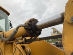 Hydraulics with Bucket Tilt Cylinders