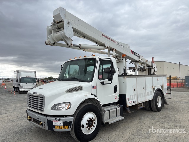 2015 Freightliner M2 106 Bucket Truck