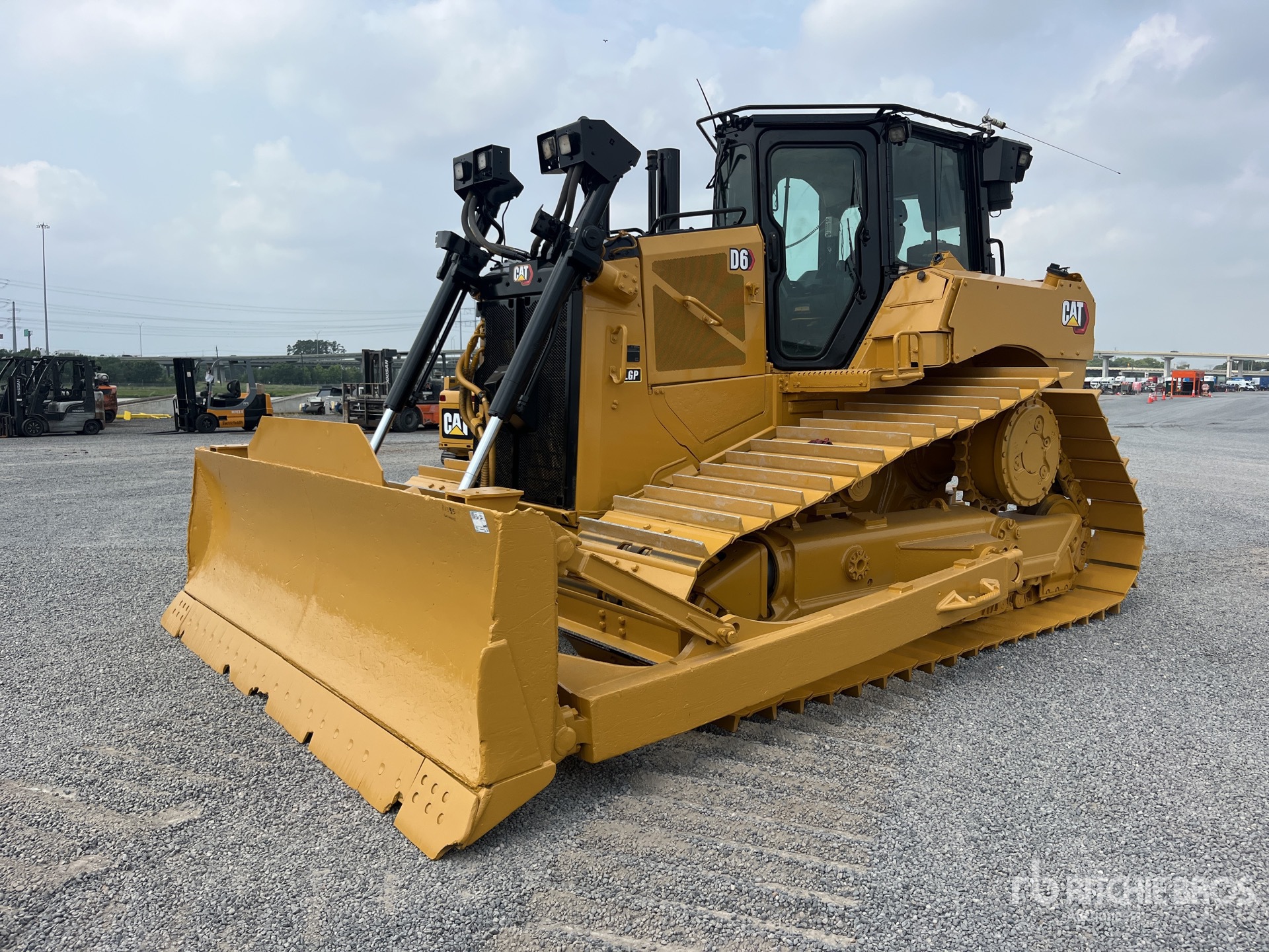 General Appearance with Spin