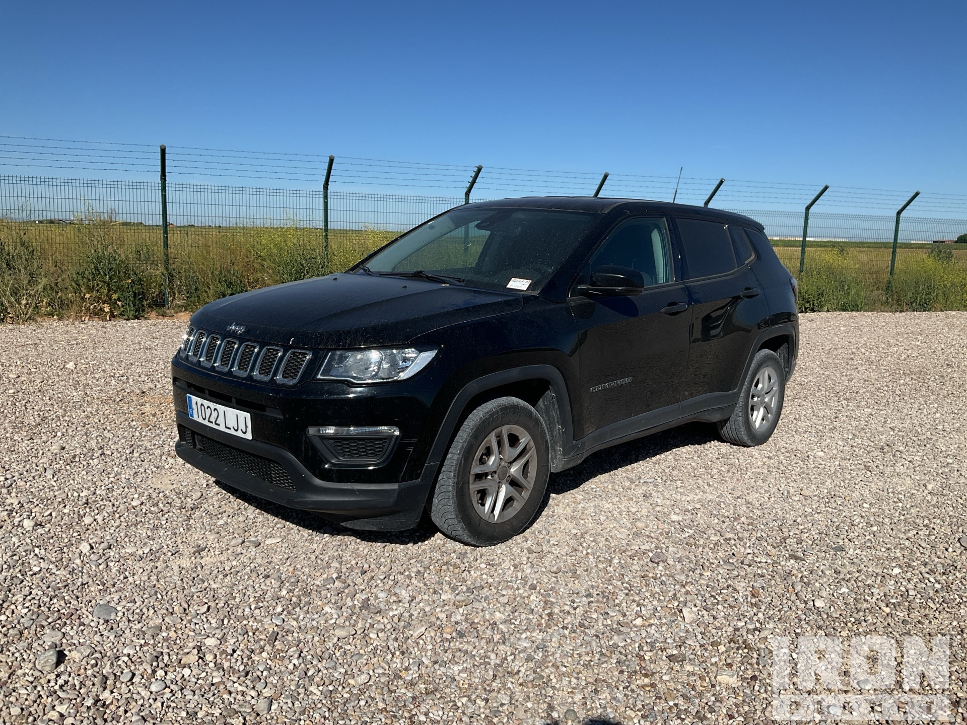 General Appearance with Operation Video