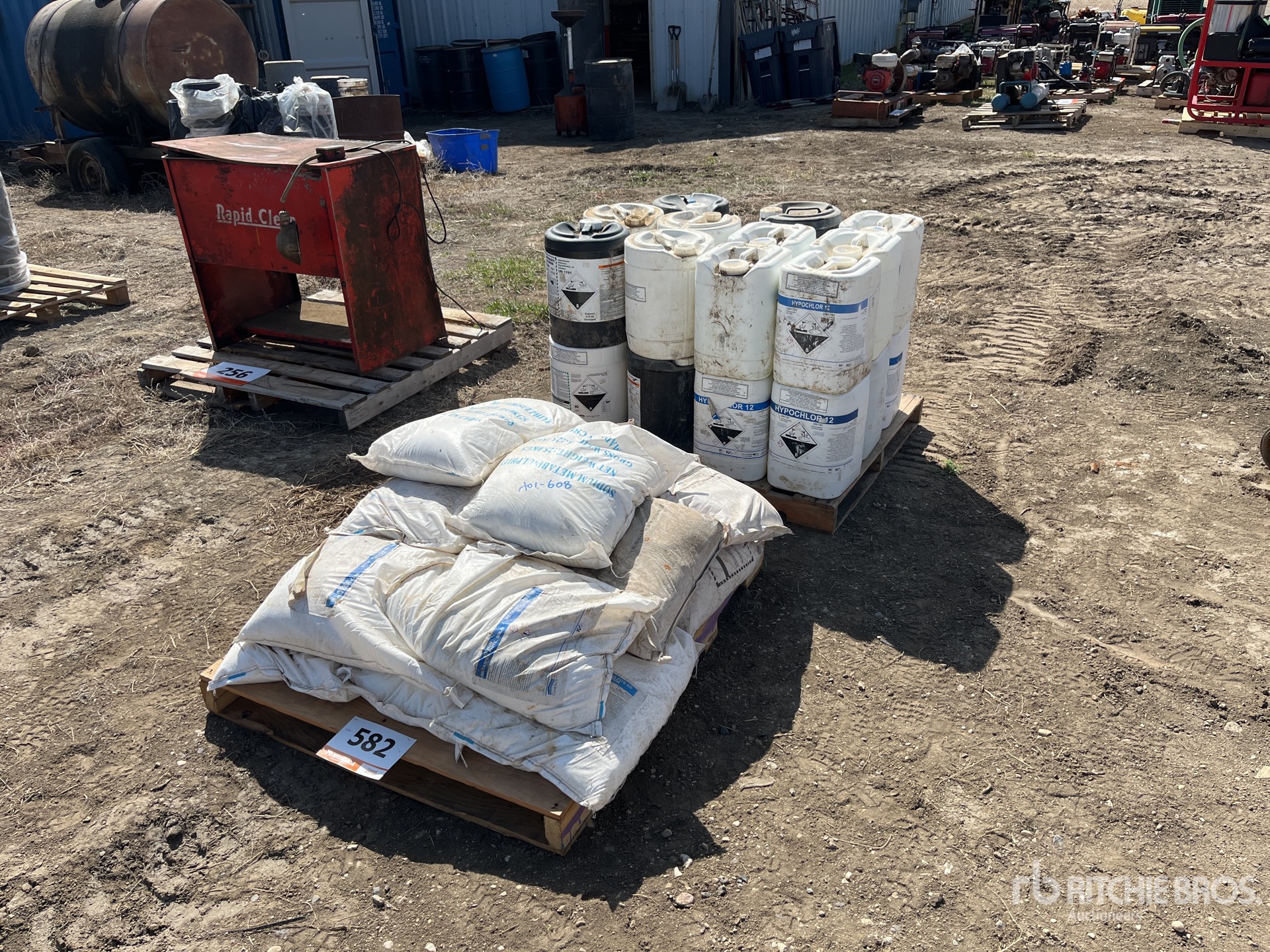 Aspect général with Image, coin avant gauche