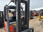 Chassis Lift with Mast/Boom Condition