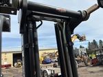 Hydraulics with Mast Lift Cylinders