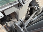 Hydraulics with Mast Tilt Cylinders