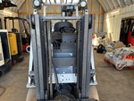 Chassis Lift with Mast/Boom Condition