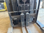 Chassis Lift with Side Shift