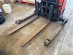 Chassis Lift with Forks