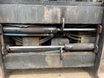 Hydraulics with Fork Positioning Cylinder (on fork carriage)