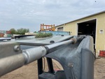 Hydraulics with Mast Tilt Cylinders