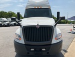 MN272513 - 2021 International LT625: Exterior Lights