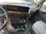MN272513 - 2021 International LT625: Dash Components