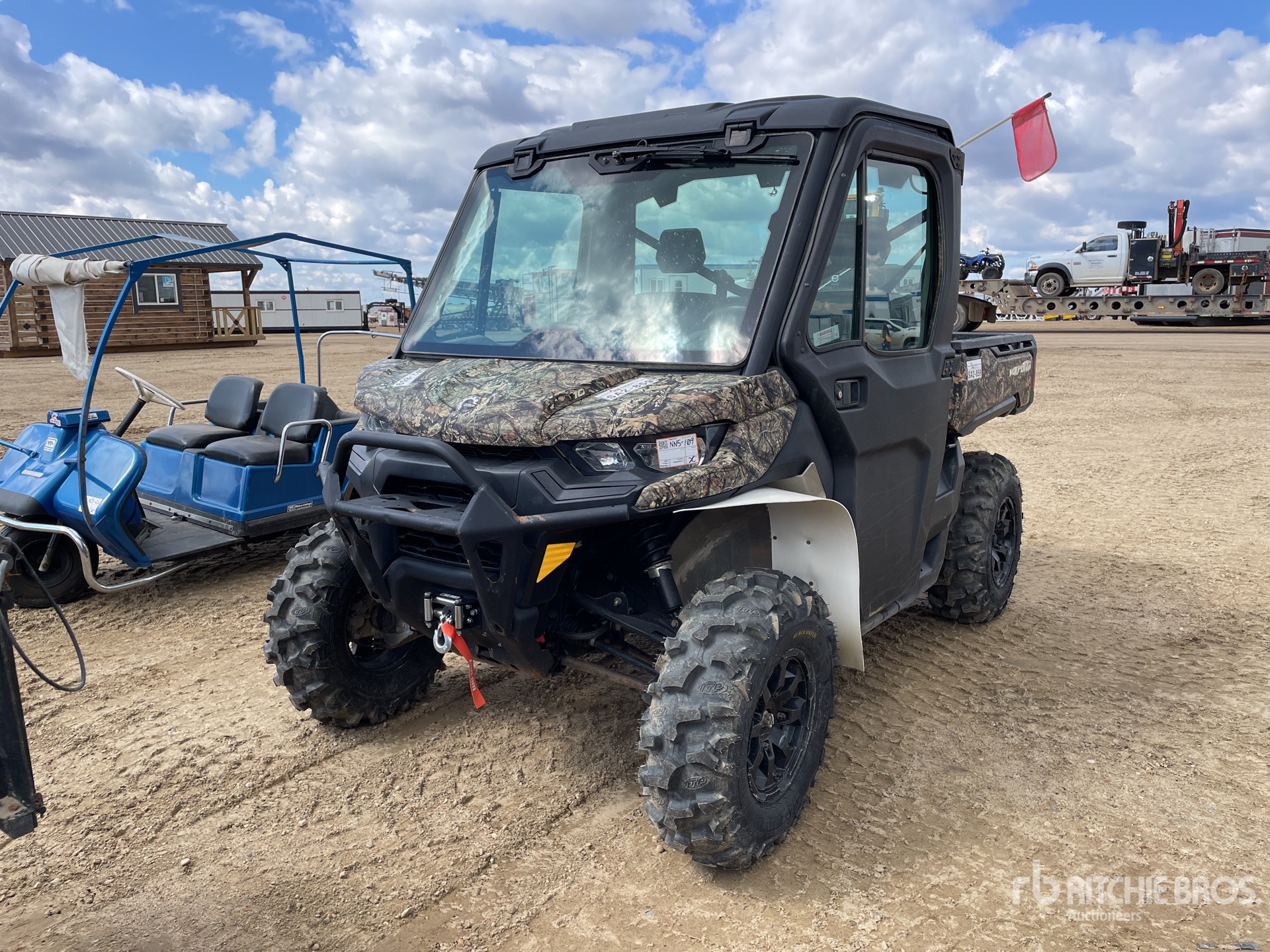 General Appearance with Picture, Left Front Corner