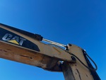 Hydraulics with Stick Cylinder
