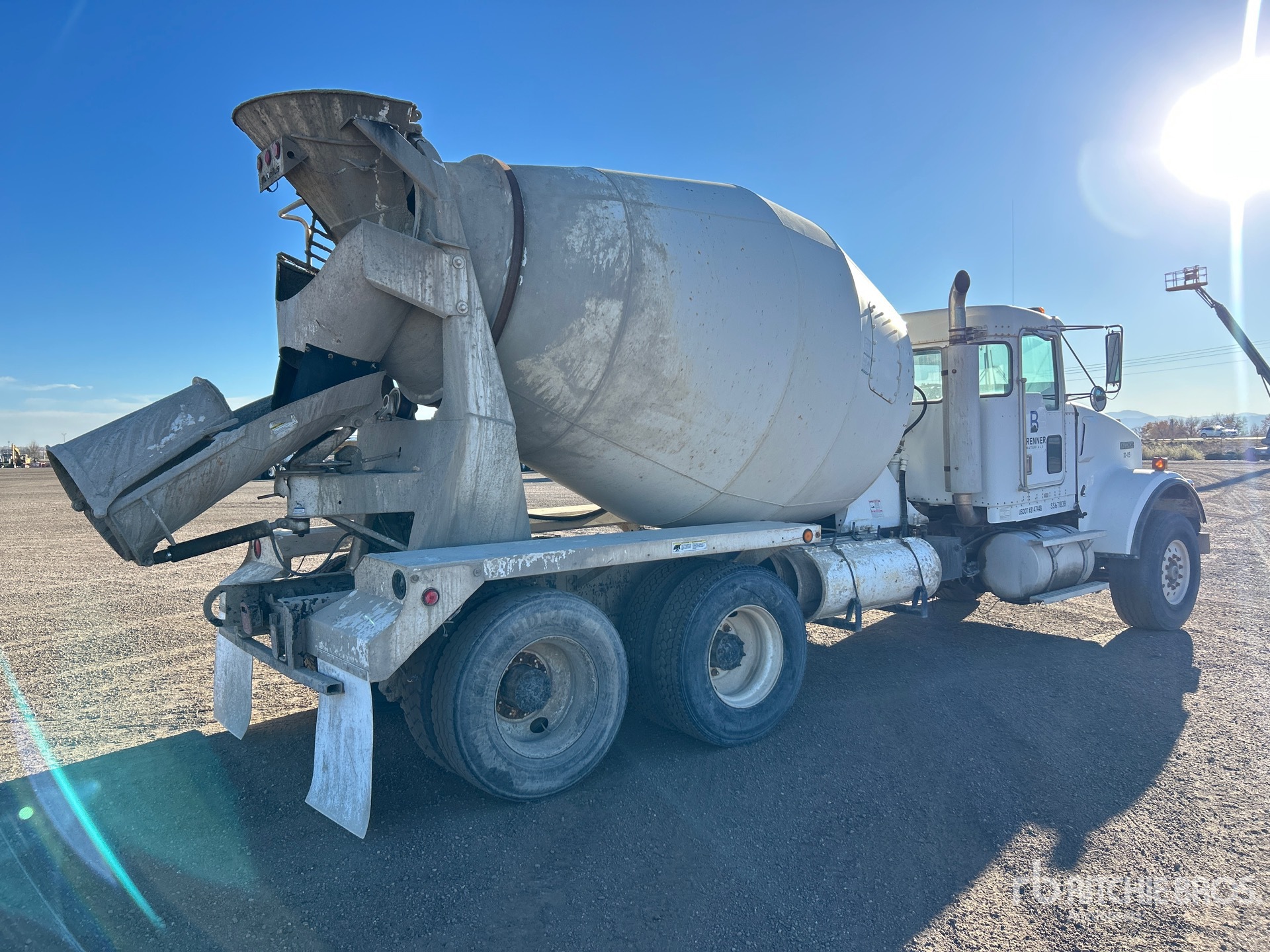 General Appearance with Imagen: esquina trasera derecha