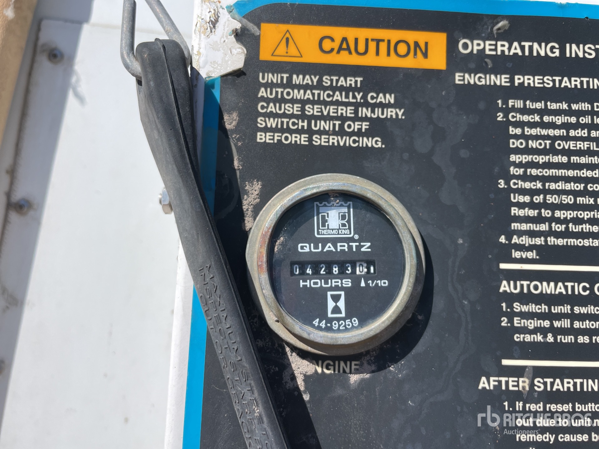 2016 Hyundai 53 ft x 102 in T/A Heated