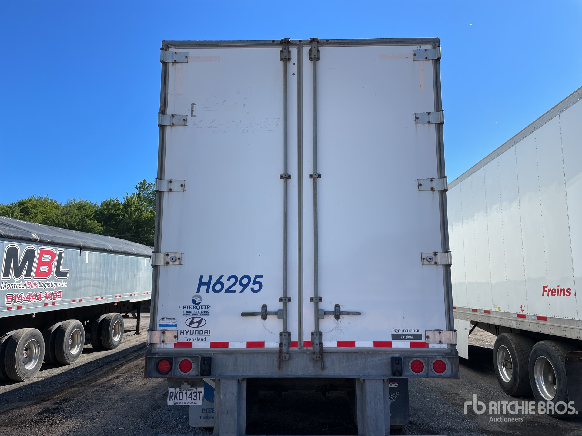 2016 Hyundai 53 ft x 102 in T/A Heated