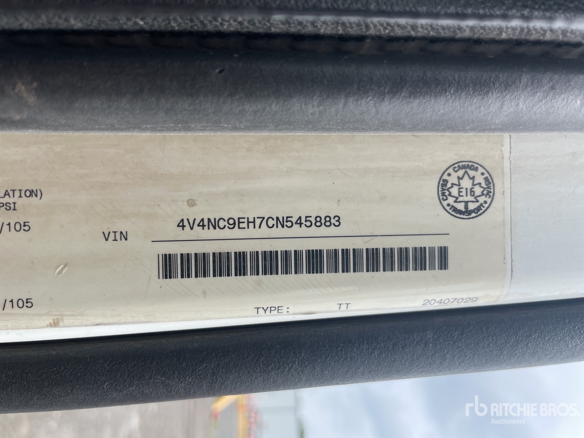 2012 Volvo VNL
