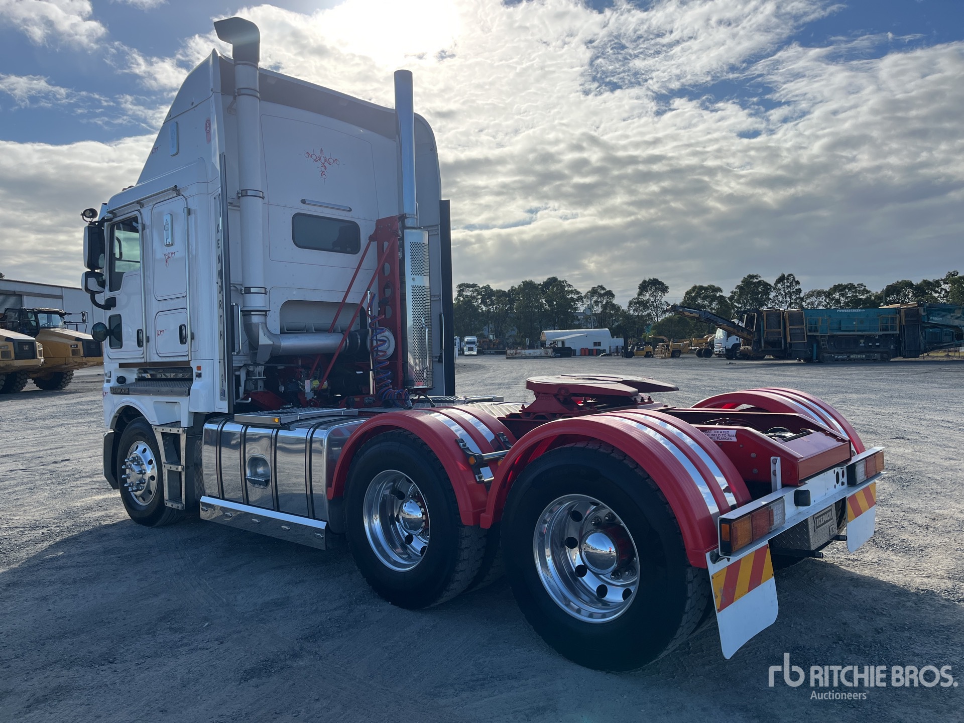 General Appearance with Picture, Right Rear Corner